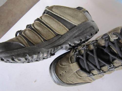 *Winter Essential* Genuine Leather Upper Men's Hiking / Sport Shoes with Rubber Soles... ONLY #10