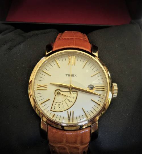 TIMEX LADIES GOLD LEATHER WATCH