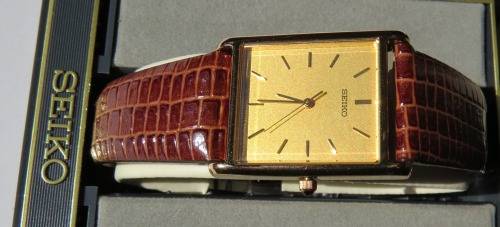 SEIKO GOLD TONE LADIES BROWN LIZARD LEATHER  STRAP WATCH