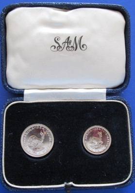 ** SOUGHT AFTER ** 1964 TWIN GOLD SET !! STARTING @ R1