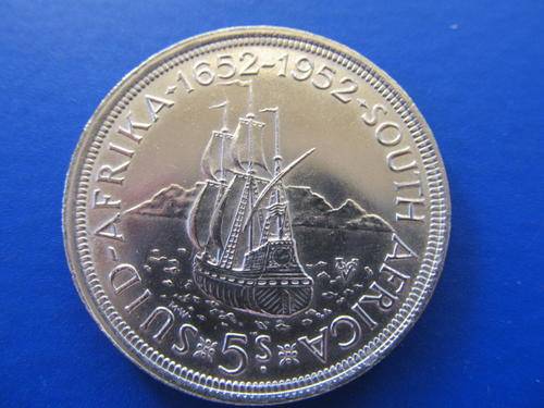 1952 5 Shilling Crown - Excellent Coin !! Low Start