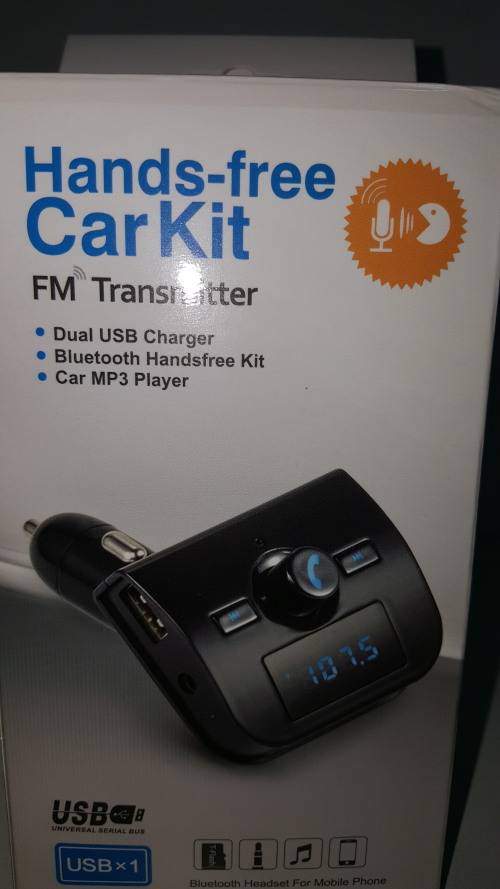Car Bluetooth Receiver -Hands-Free Car KIt FM Transmitter XK-760