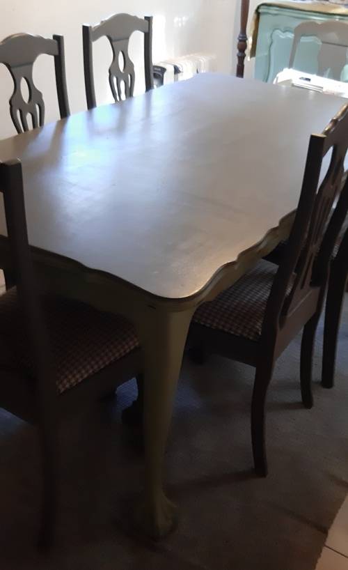 Ball and claw diningroom table, chairs and sideboard