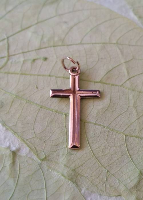 9ct Yellow Gold Cross Pendant/Charm