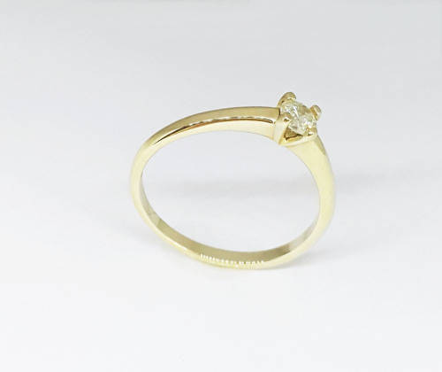 0.3ct Solitiare Diamond ring in 9K Yellow Gold