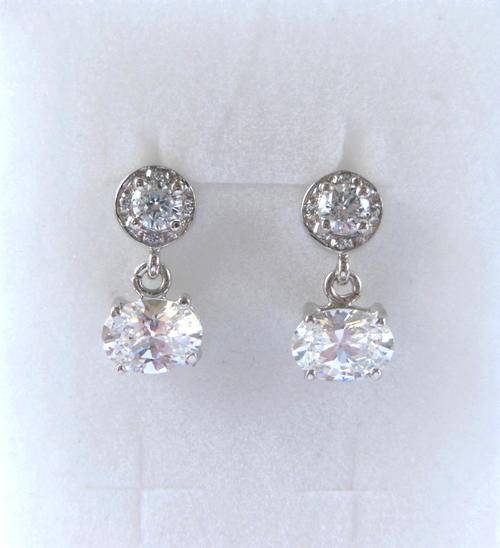 *CD DESIGNER JEWELRY*3.04ctw CZ Sparkling earrings in 925 Sterling Silver**