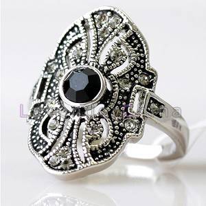 CZ and Rhinestone Crystal Ring Size J/ L
