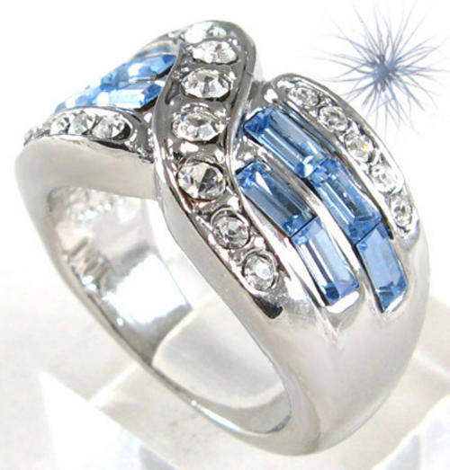 ***STUNNING***SKY Blue Simulated Sapphire & CZ Dress Ring**Size 8**