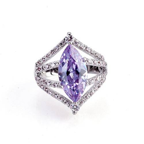 **STUNNING**Marquise Cut Purple CZ**Dress Ring**Size 7/8**