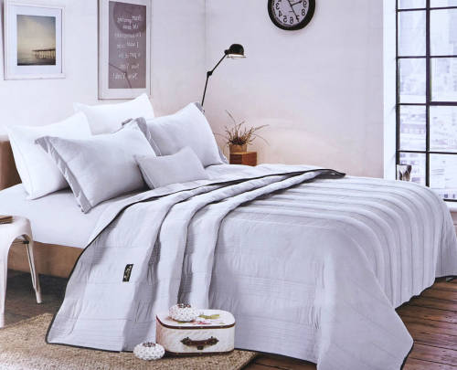 4 Piece King Size Pre-washed Quilt Set Polyester Material - Light Grey Color