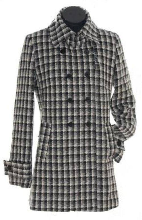 JENNI BUTTON Luxurious Tweed Coat - Size: 36