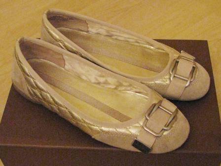 Enzo  Angiolini Designer Gold Pumps - Size 5 - 38uk