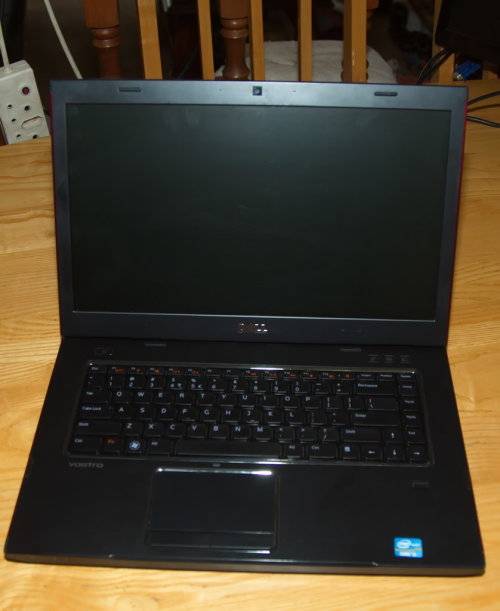 Dell Vostro 3550 - Burgundy