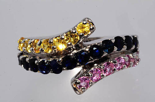 ABSOLUTELY STUNNING NATURAL SAPPHIRE RING IN .925 STERLING SILVER - VERY HIGH RETAIL VALUE