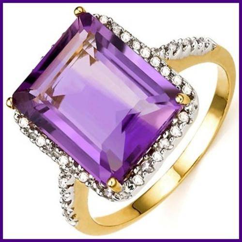 GORGEOUS AMETHYST AND DIAMONDS .925 STERLING SILVER RING