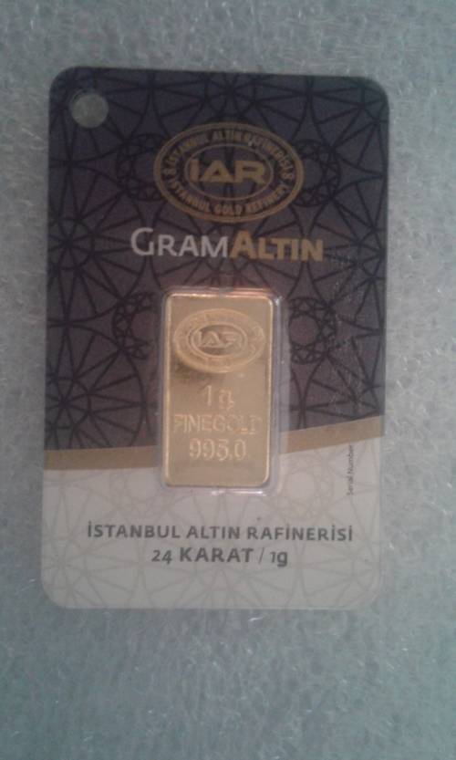 1 gram GOLD BAR ,995 Fine pure gold.