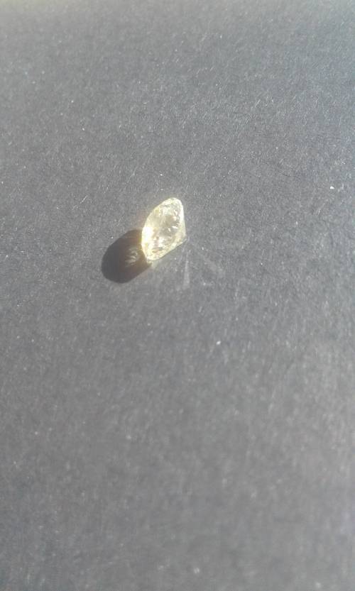 HUGE 1.02ct STUNNING SPARKLING VS2 NATURAL DIAMOND...IGL CERTIFIED.
