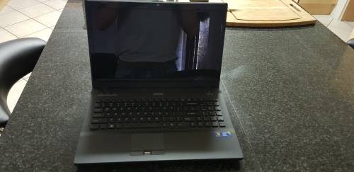 Mecer Xpression W765CQ, I3 processor, ideal for student