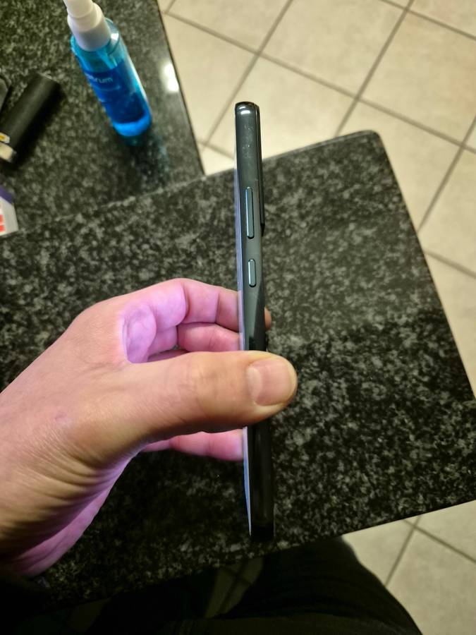 ***IMMACULATE*** Samsung Galaxy S22 PLUS  5G 256 GIG DUAL SIM!