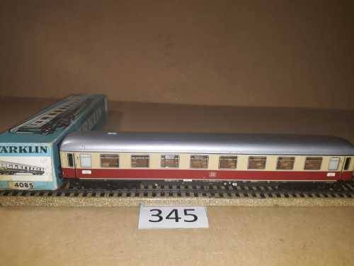Marklin 3085 - TEE Compartment Carriage with Interior Fittings - All Metal "HO"