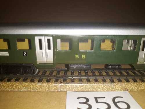 Marklin 4038 - Swiss Passenger Coach - All Metal "HO"