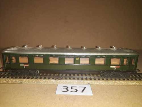 Marklin 351 - German Railways Express Passenger Coach- All Metal 'HO"