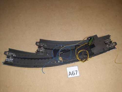 Marklin 24671 - C- Track Curved Left Point - Motorized  with Indicator Light   "HO"