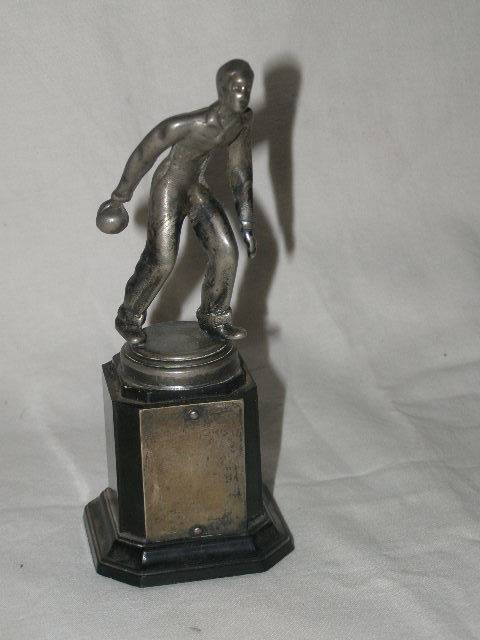 Stunning Lawn Bowls Trophy