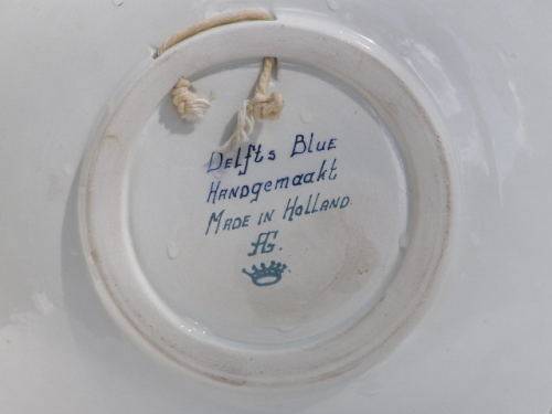 STUNNING DELFT' S BLUE WALL PLATE