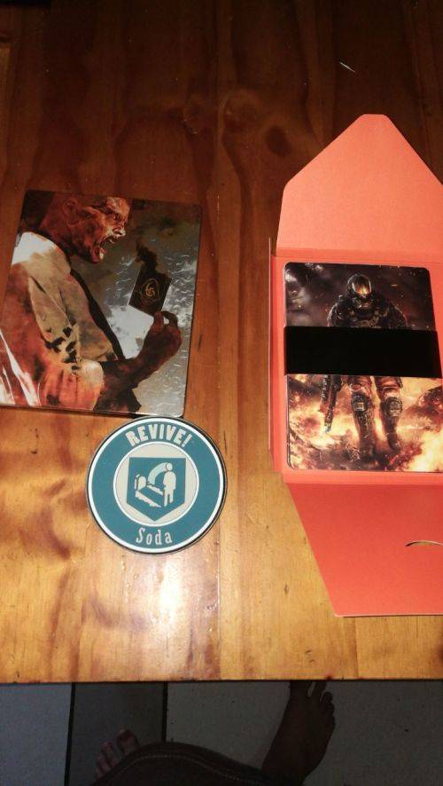 call of duty black ops 3 collectors edition ( mini fridge )