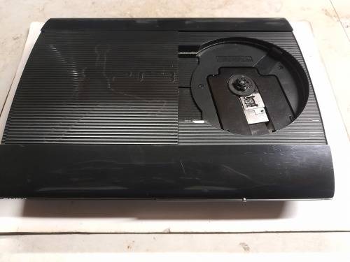 PS3 SUPER SLIM 500GB + CONTROLLER