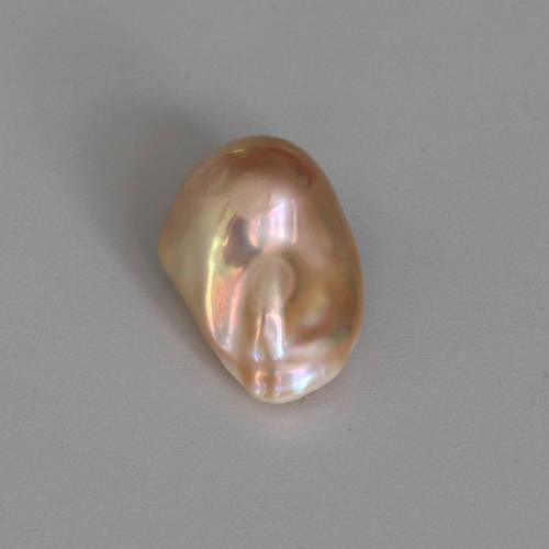 Huge pearl, Perfect for pendant.