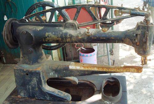 Vintage Paff industrial sewing machine ( As decoration)