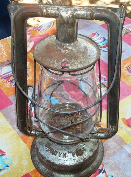 Vintage storm lanerm