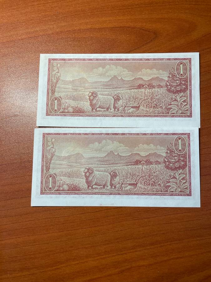 De Jongh R1 consecutive notes in uncirculated condition/ just how you want to collect them