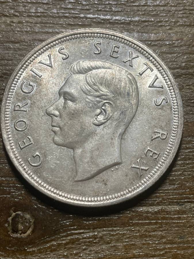 1950 Crown 5 Shilling - great condition  - collect this scarce coin