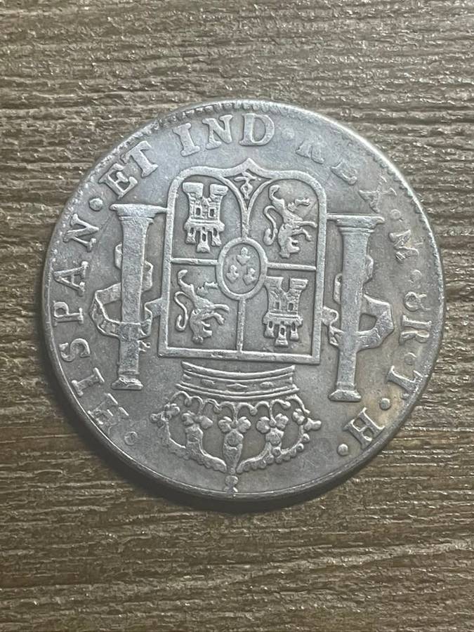 1804 *** hispan crown *** Imitation Crown not silver