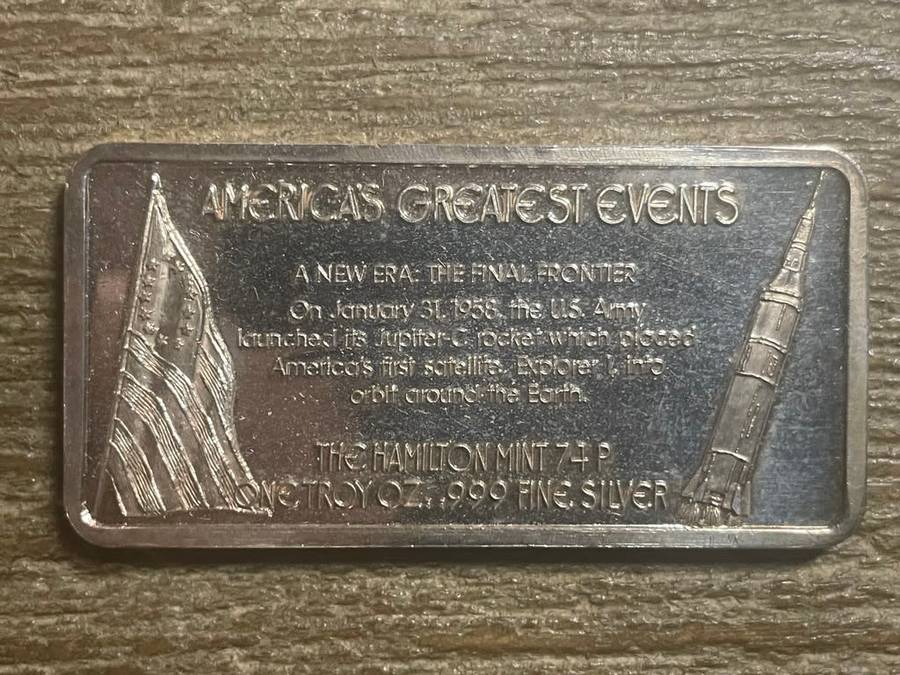 Silver 1 oz *** First US satelite *** 1976 Hamilton Mint do your research - the last of our stock