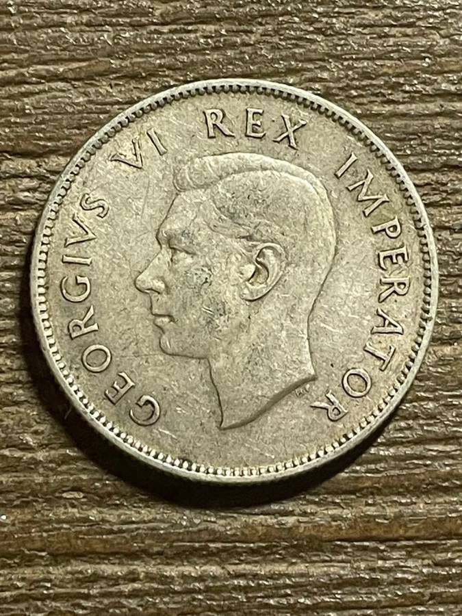 1945 *** 2 Shilling *** vf condition