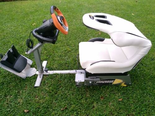 PLAYSEAT EVOLUTION WHITE RACING SEAT