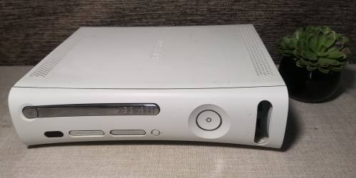 XBOX 360 CONSOLE (for spares or repairs)