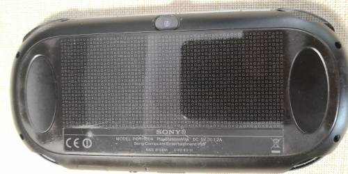 PS VITA (WIFI  PCH-1004) CONSOLE