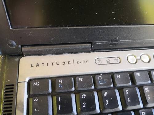 DELL Latitude D630 laptop (for spares/repairs)