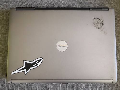 DELL Latitude D630 laptop (for spares/repairs)