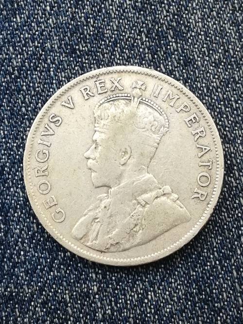 1926 2 Shilling!! Rare!! Selling up to R90 000!! Snap Friday Auction!!