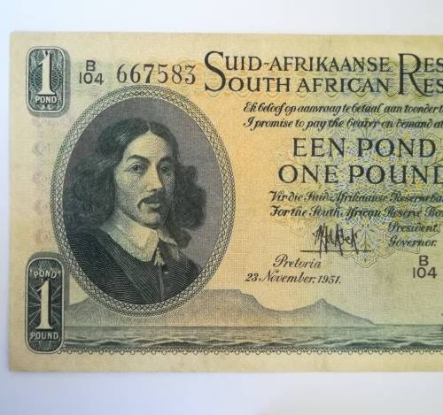 1 Pound Note!! Ultra rare!!B104 Very low!! De Kock!!Weekend Special from R1