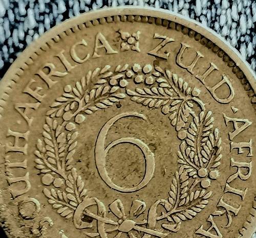 1924 Sixpence!! Rare!! R1-Start! Snap Friday!!