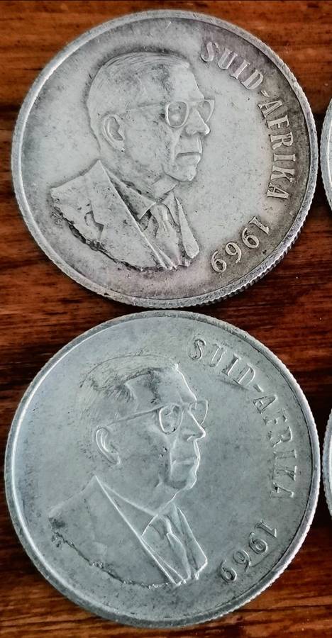 4x*Diffrent*R1-1969!!R1-Start!! Exellent Silver Collectors item!!