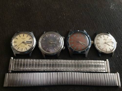 Job lot of watches