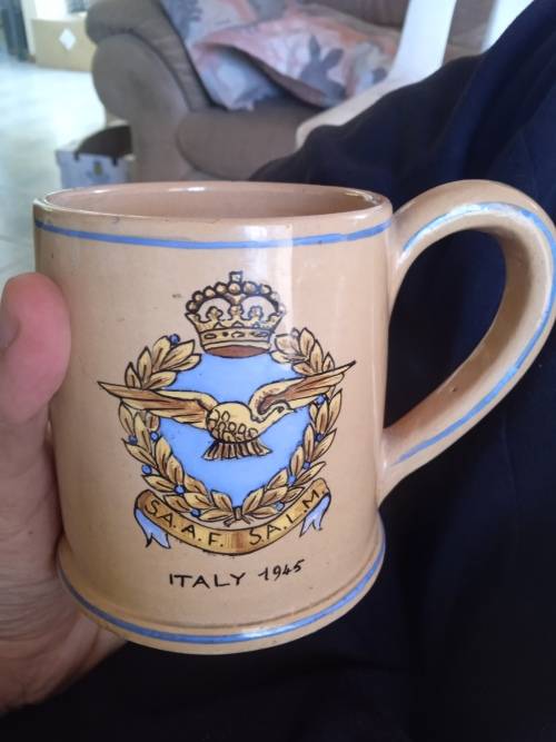 S.A.A.F. 1945 Italy, South African air force rare collectors souvenir mug. 12th bomber squadron